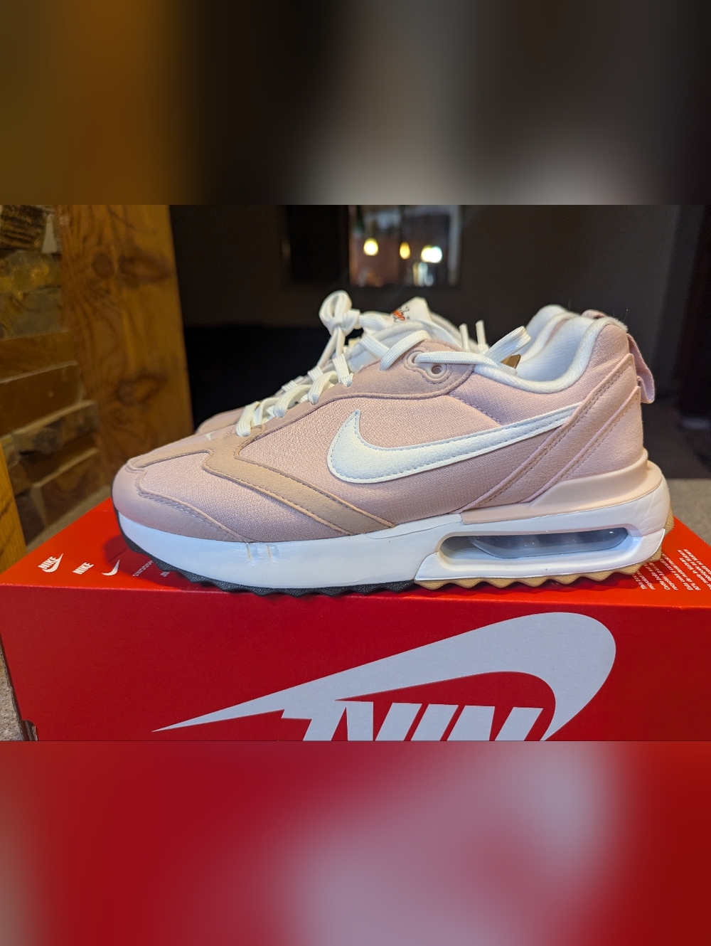 Nike Women's Light Pink Air Max Dawn